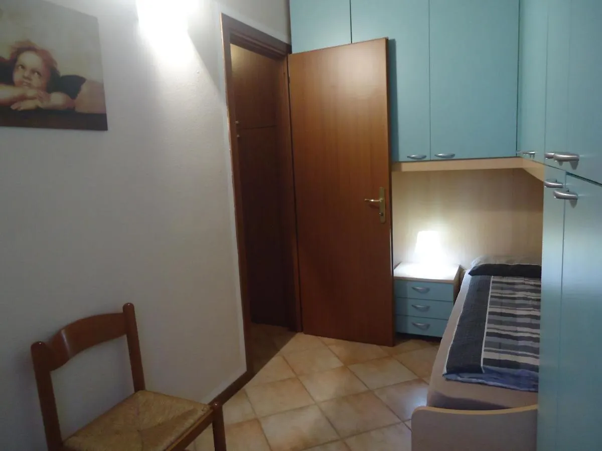 Casa Vittoria V1 Apartment Crone